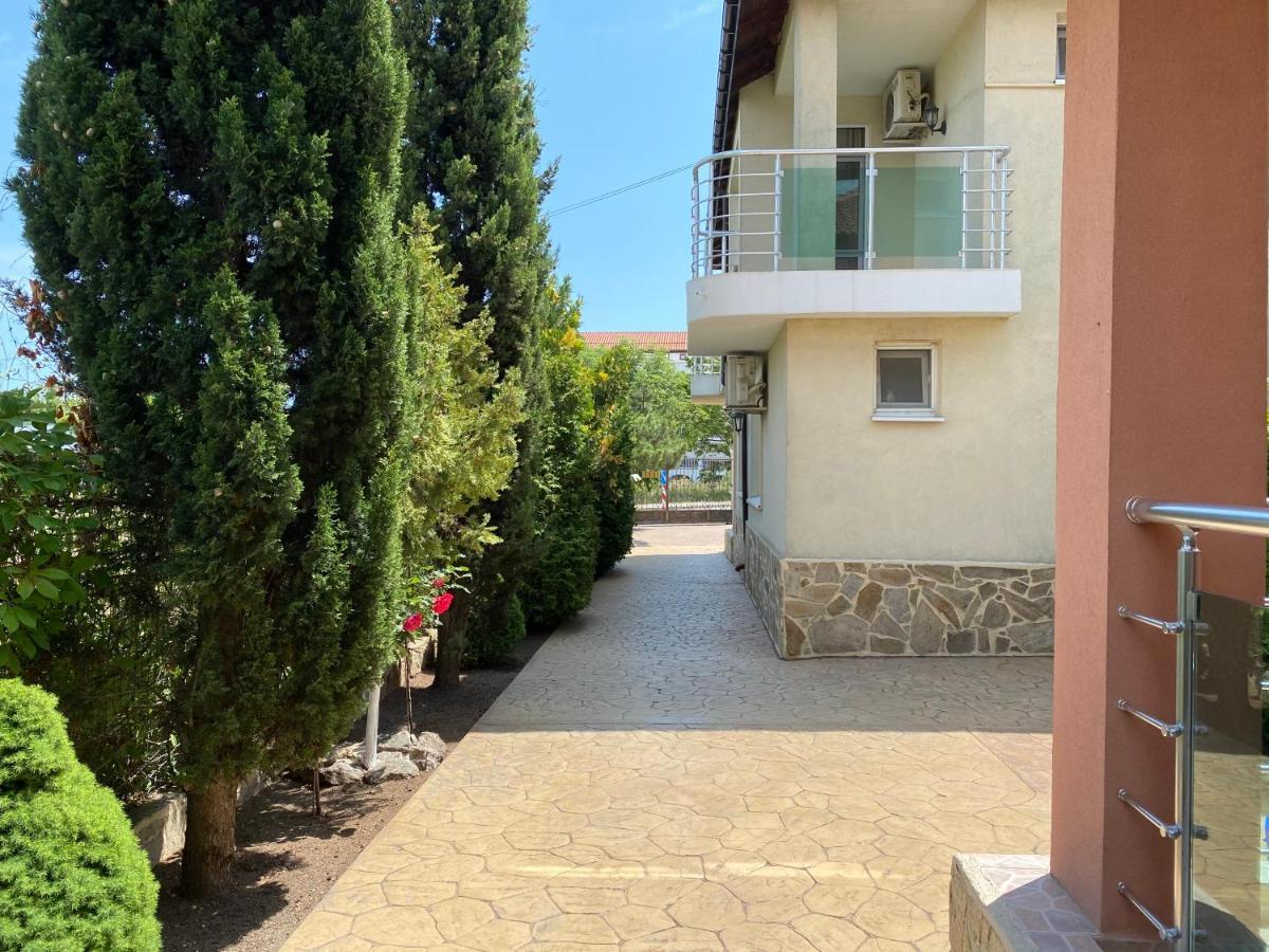 Sunny Guest House رافدا المظهر الخارجي الصورة